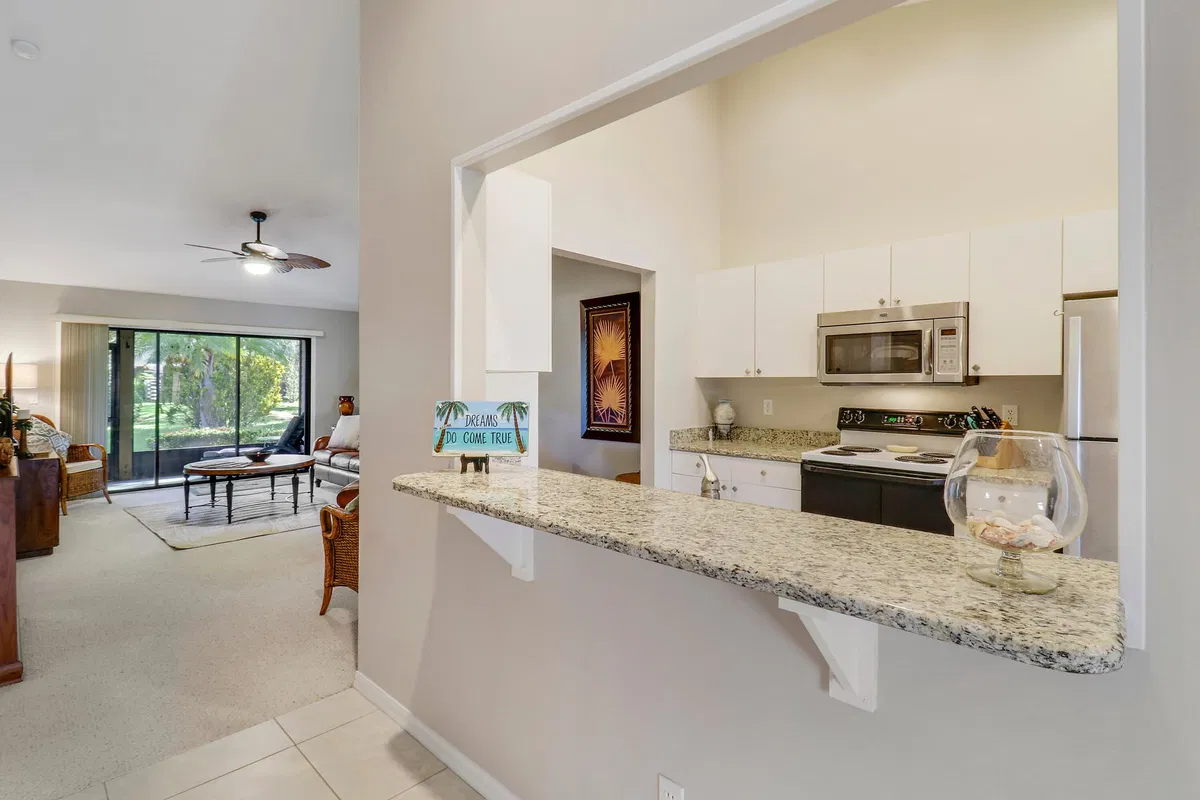Residence photo 13