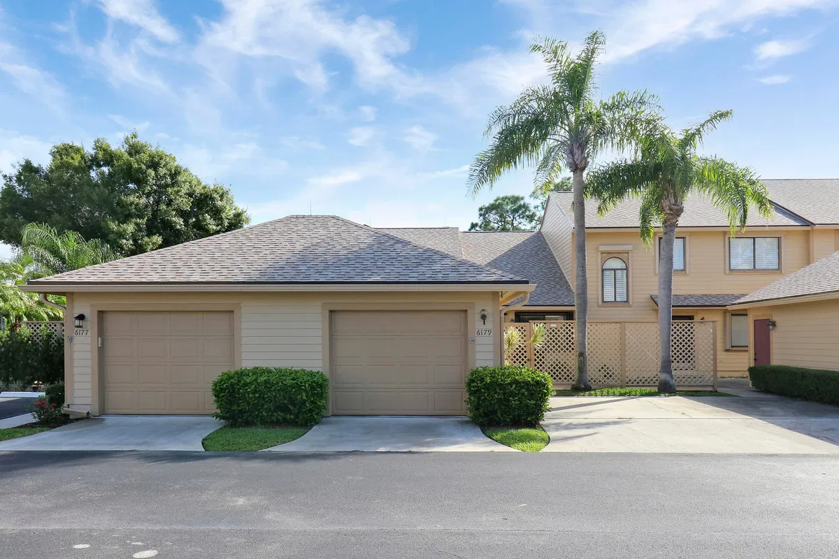 Residence photo 28