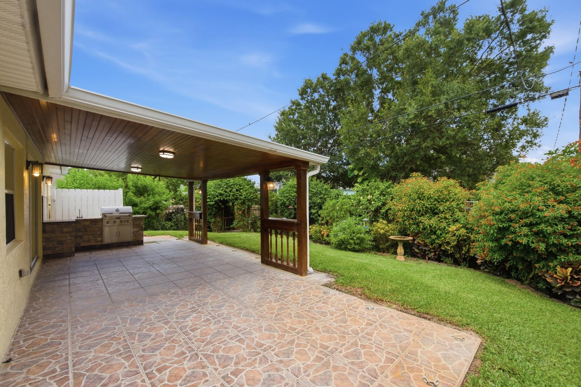 Residence photo 22