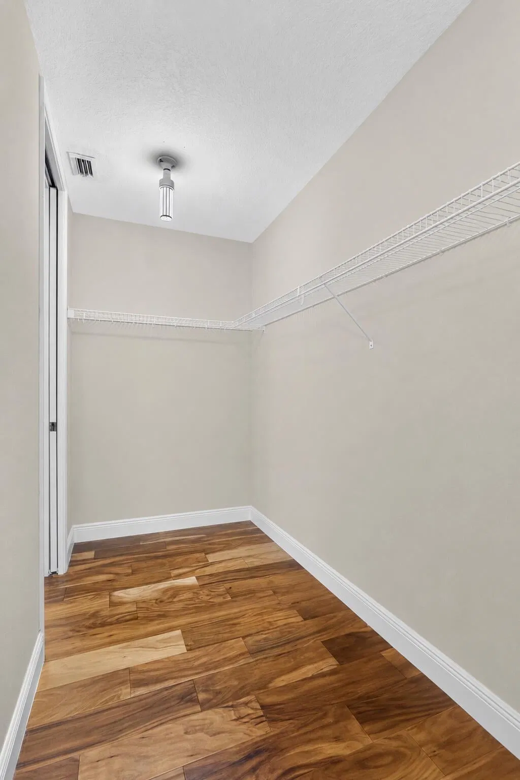 Residence photo 22