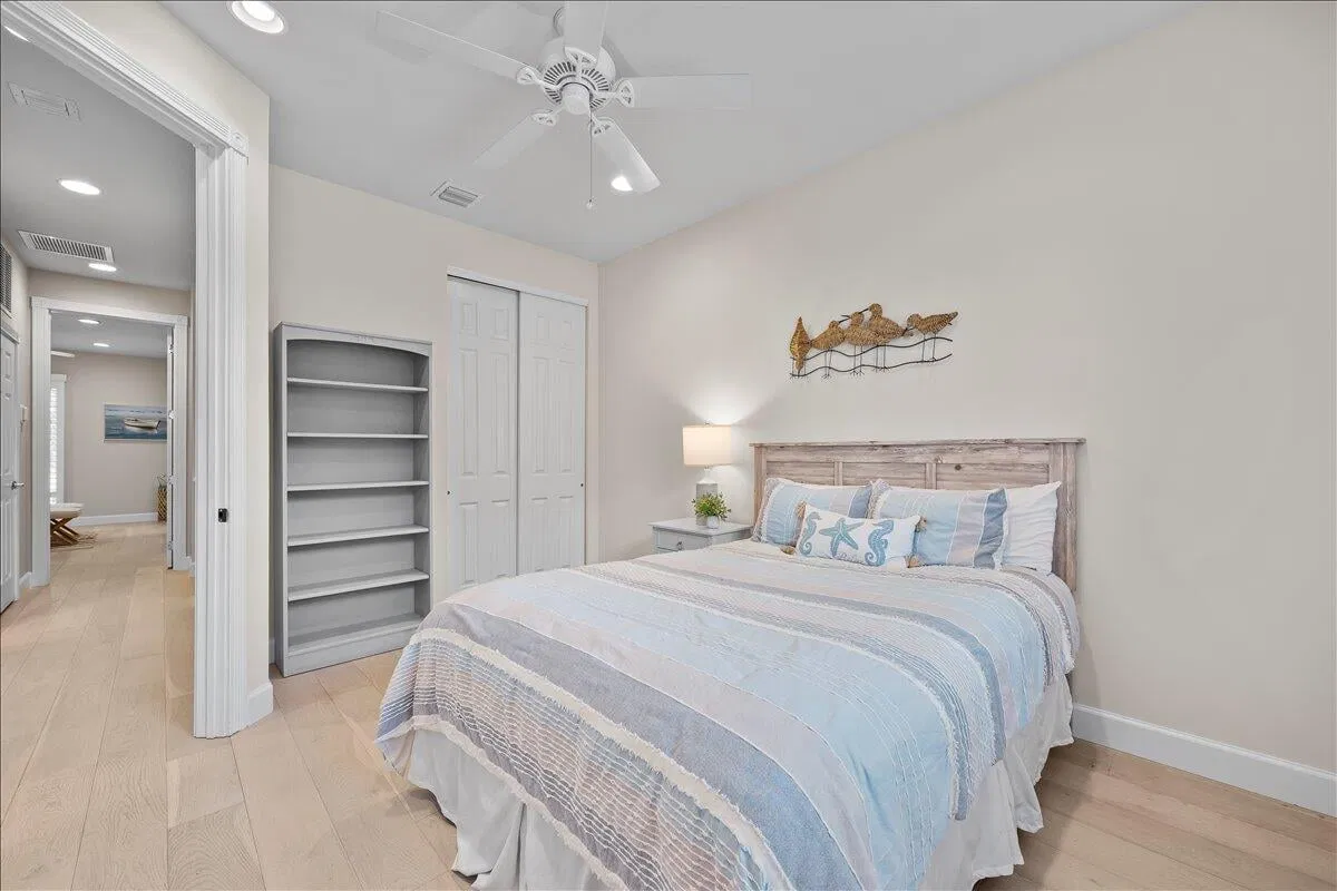 Mallory Creek Abacoa Residence photo 16