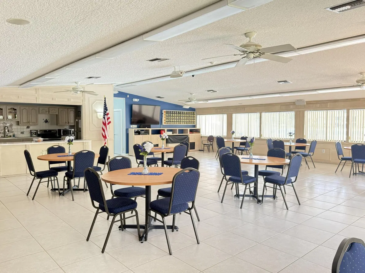 Unit A-2 photo 31