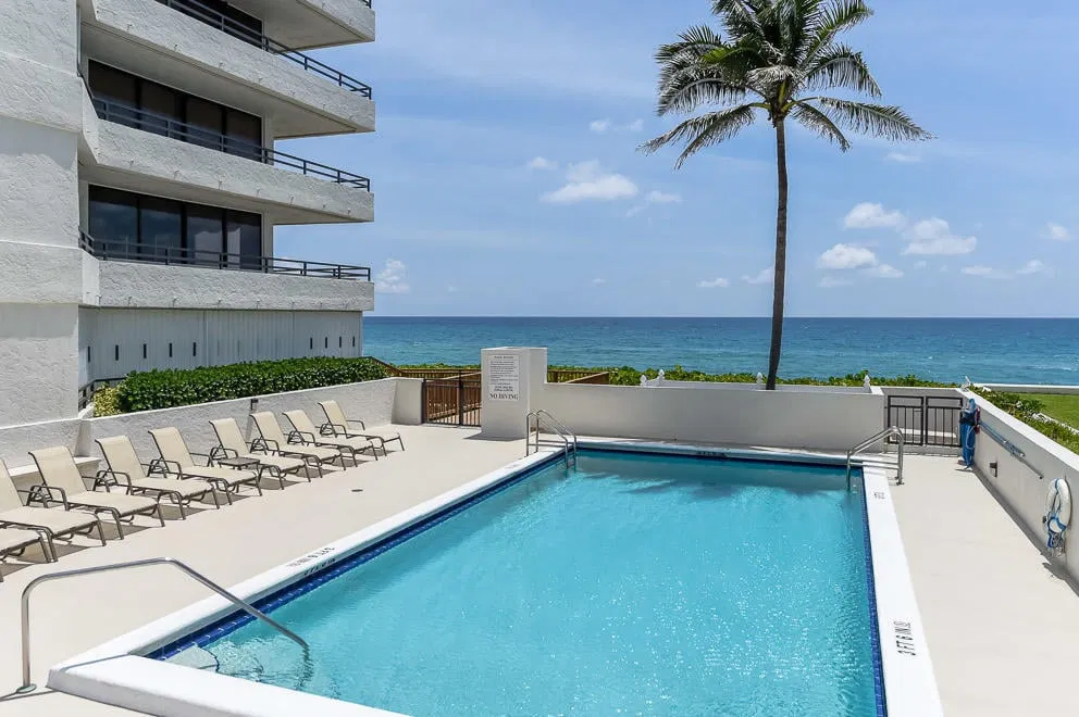 South Palm Beach Unit Ph-6 photo 16