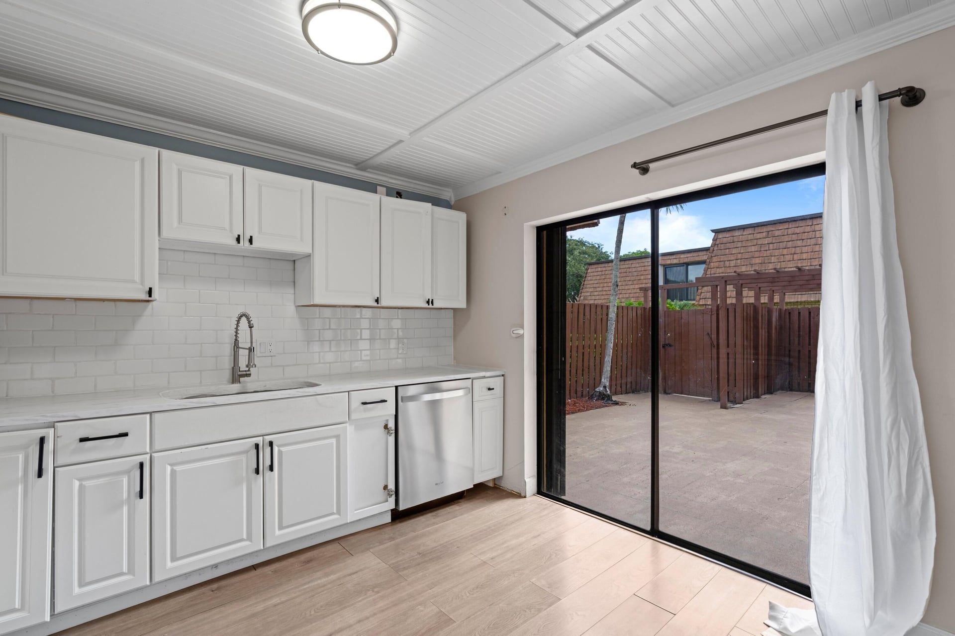 Residence photo 22