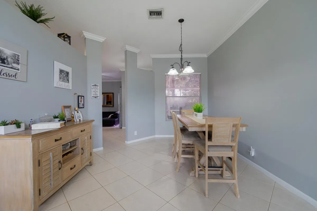 Residence photo 10