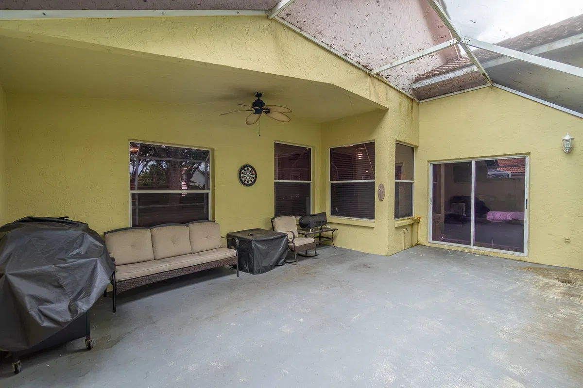 Residence photo 22