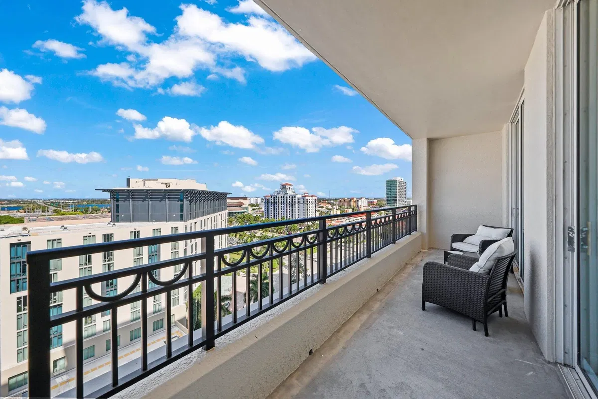 CityPlace South Tower Unit 1421 photo 19