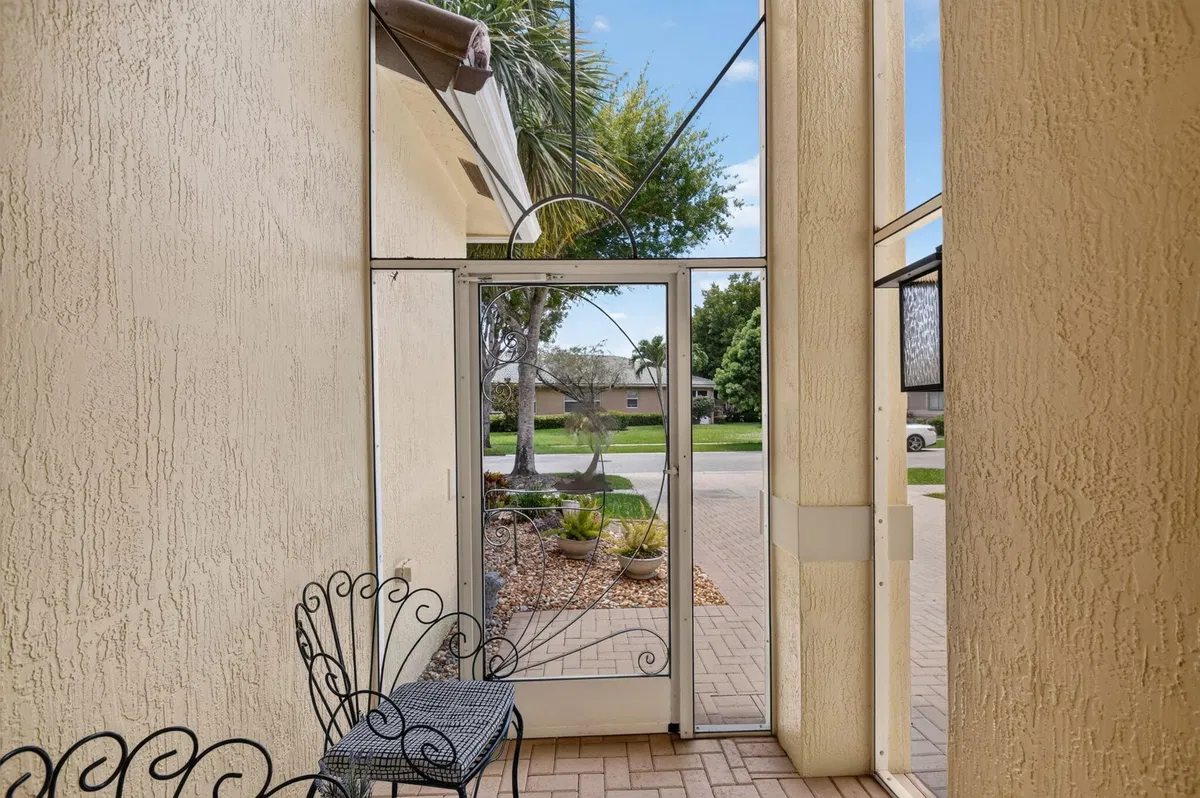 Residence photo 7