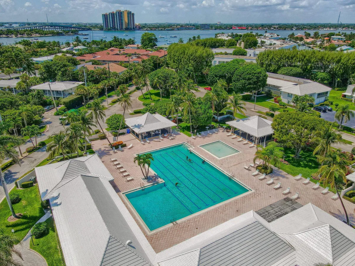Singer Island Unit 125 photo 64