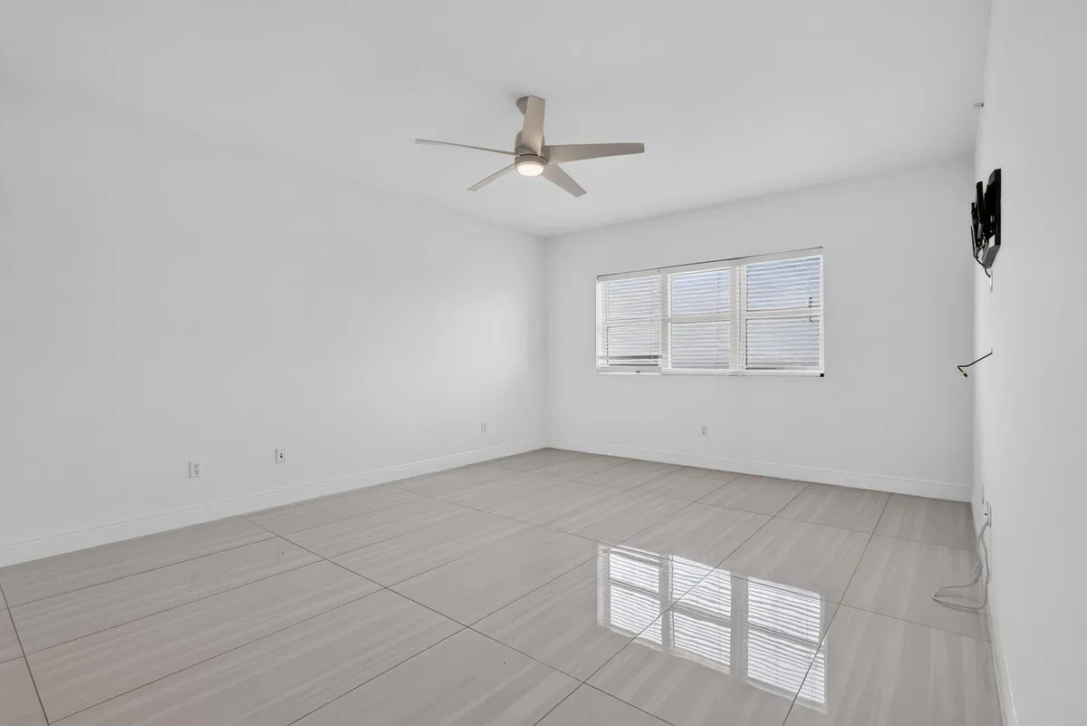 Marina Grande Riviera Beach Unit 1005 photo 19