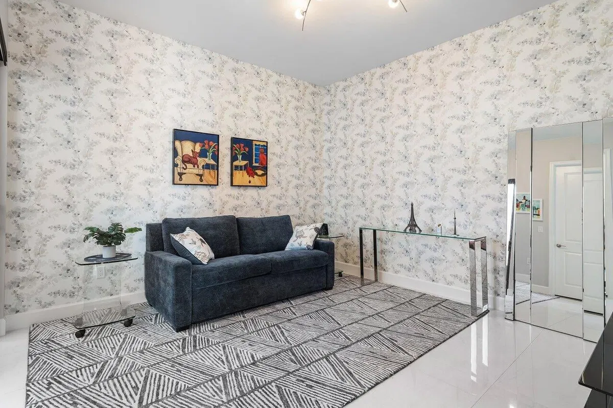 Residence photo 37