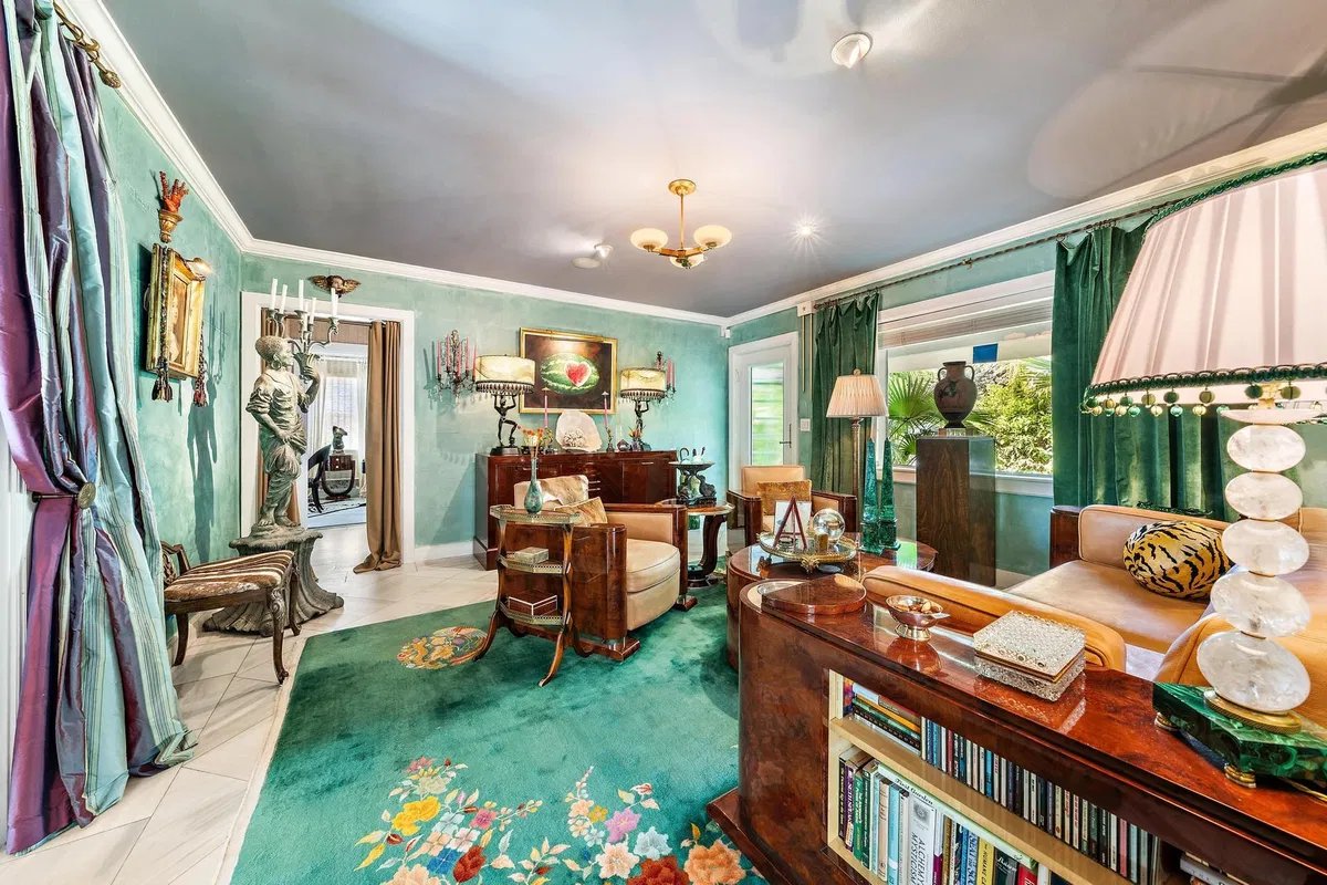 SoSo West Palm Beach Residence photo 16