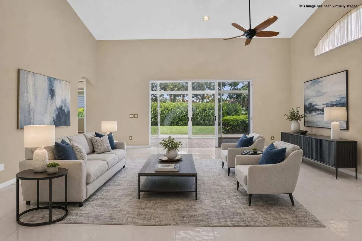 Residence photo 10