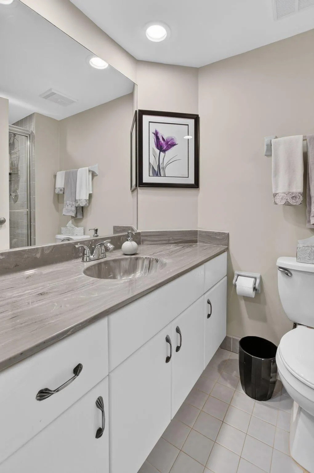 Unit 402 photo 31