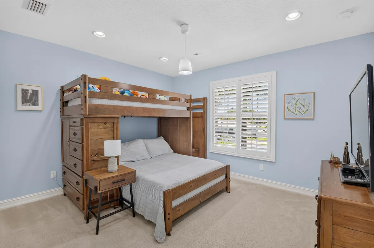  Residence photo 40