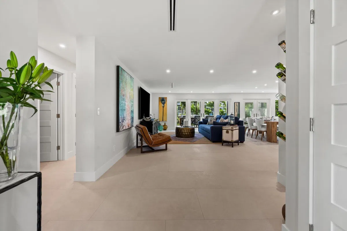 Residence photo 4