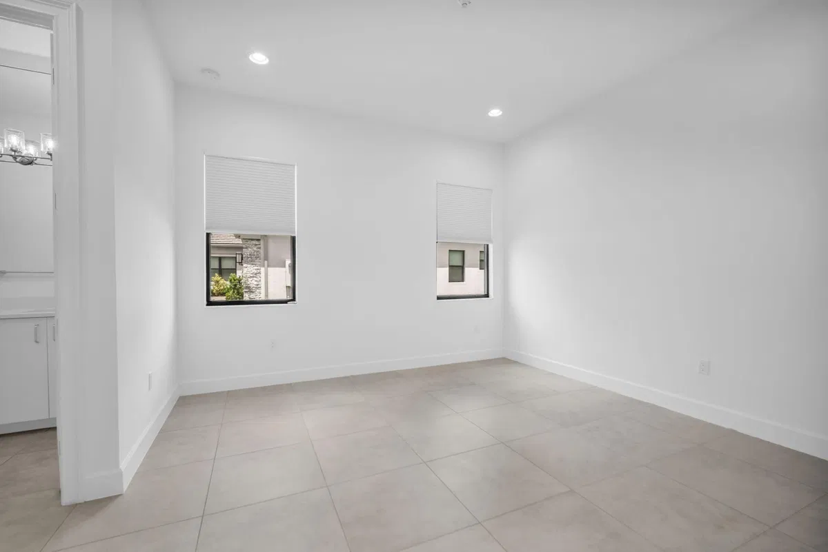 Valencia Grand Residence photo 28