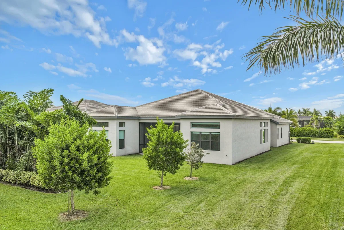 Valencia Grand Residence photo 46