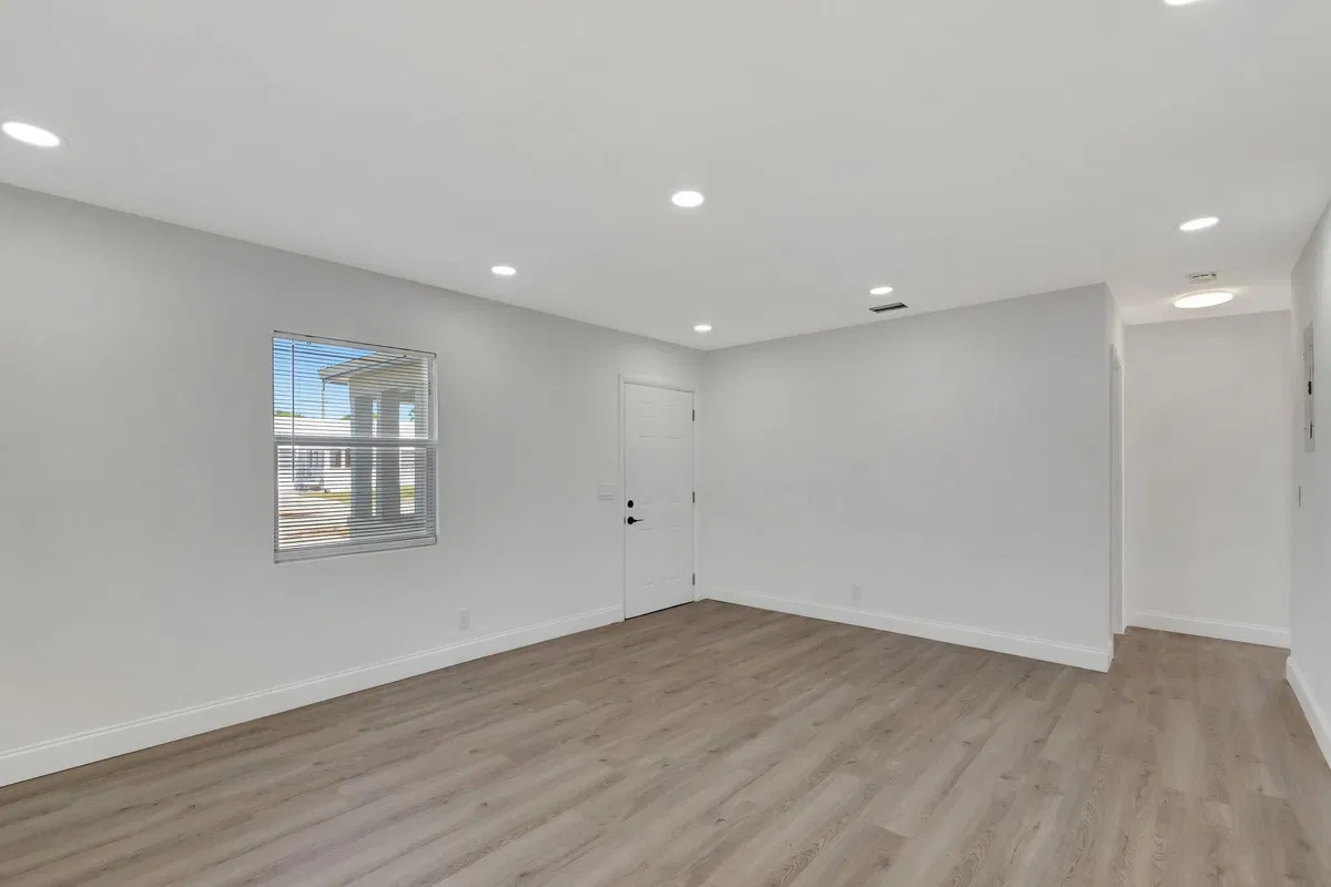West Palm Beach Residence photo 7