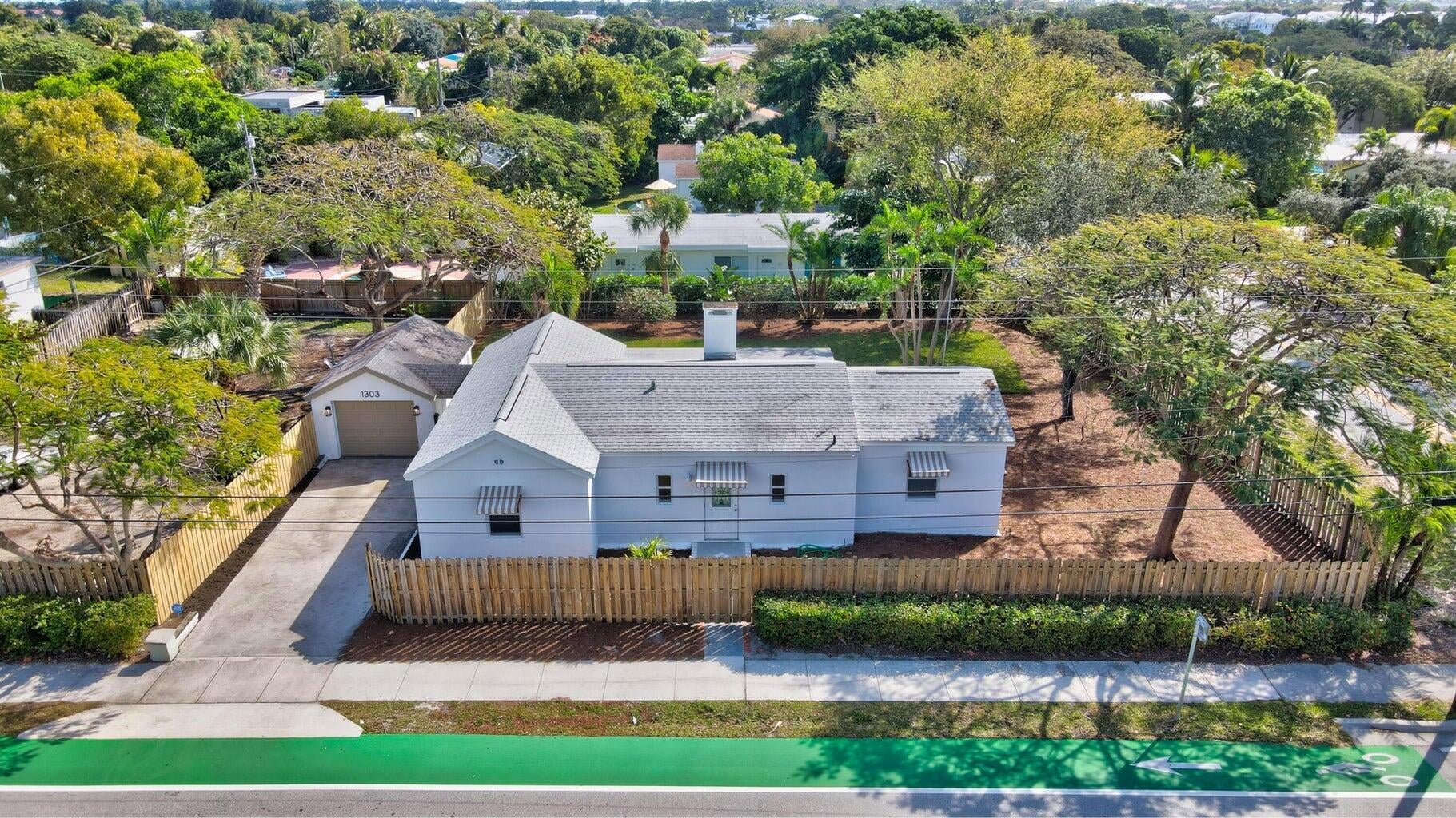 Residence photo 4
