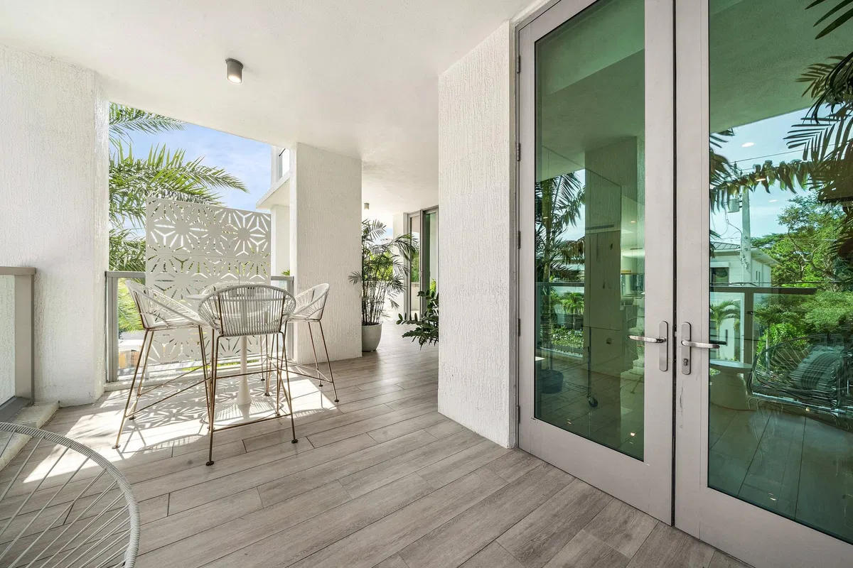 Royal Palm Residences Boca Raton Unit 206 photo 13