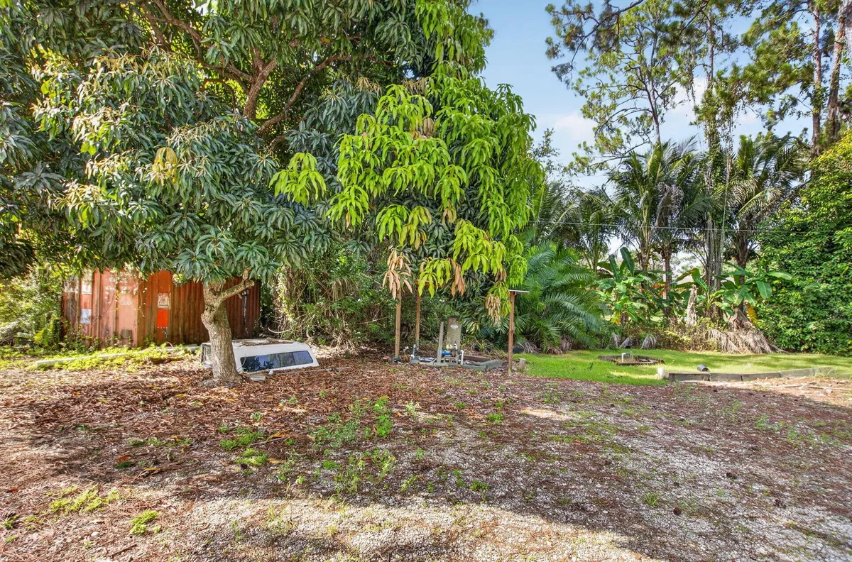 Residence photo 49