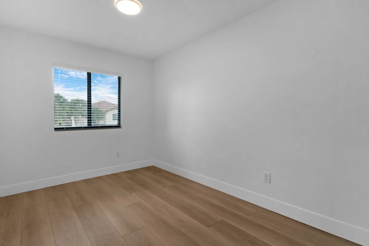  Residence photo 40