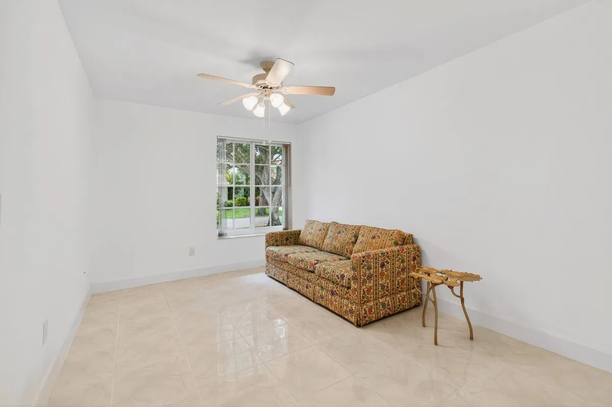 Residence photo 40