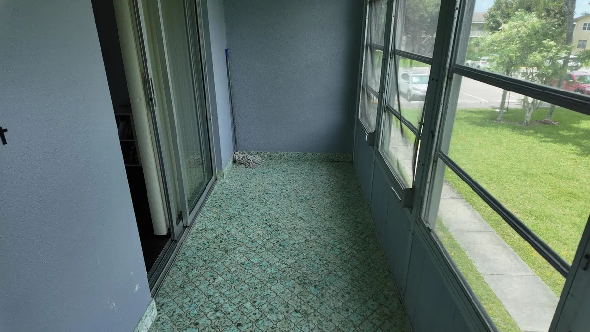 Unit 326 photo 22