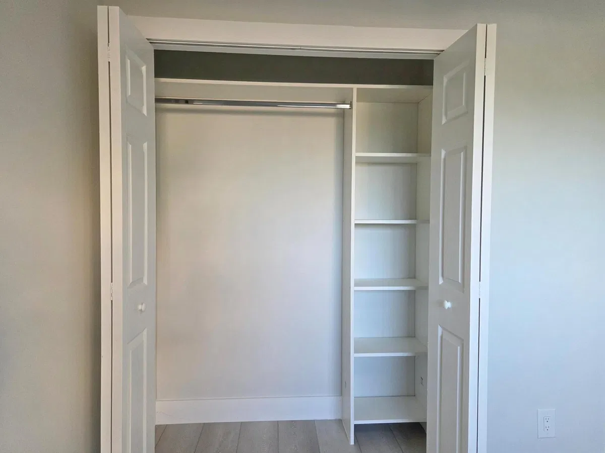 Unit 203 photo 19