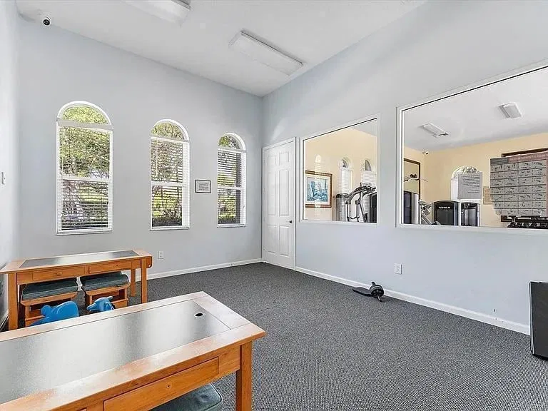 Residence photo 34
