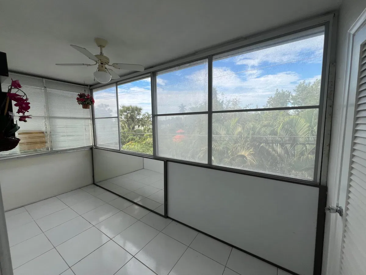 Unit 207 photo 19