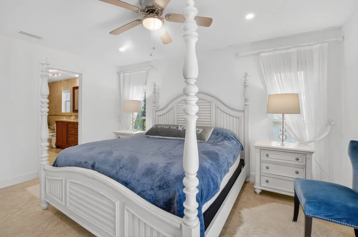  Residence photo 19