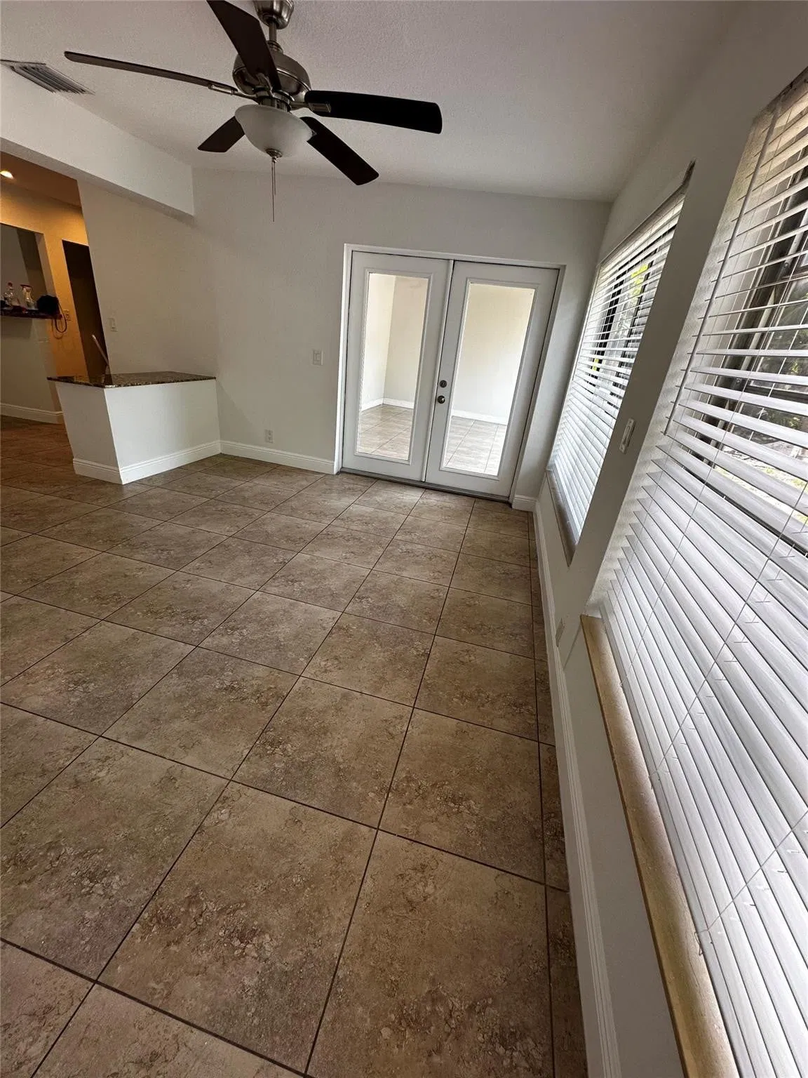 Residence photo 4