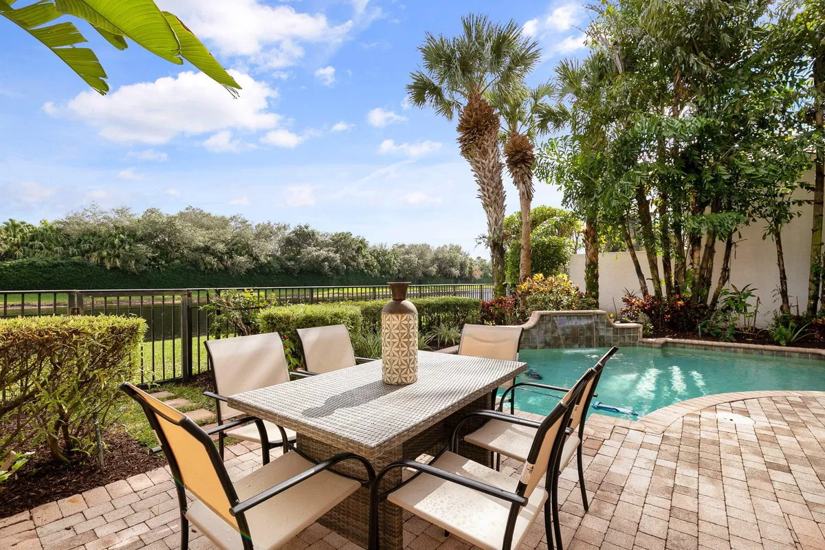 Mirasol Country Club Residence photo 28