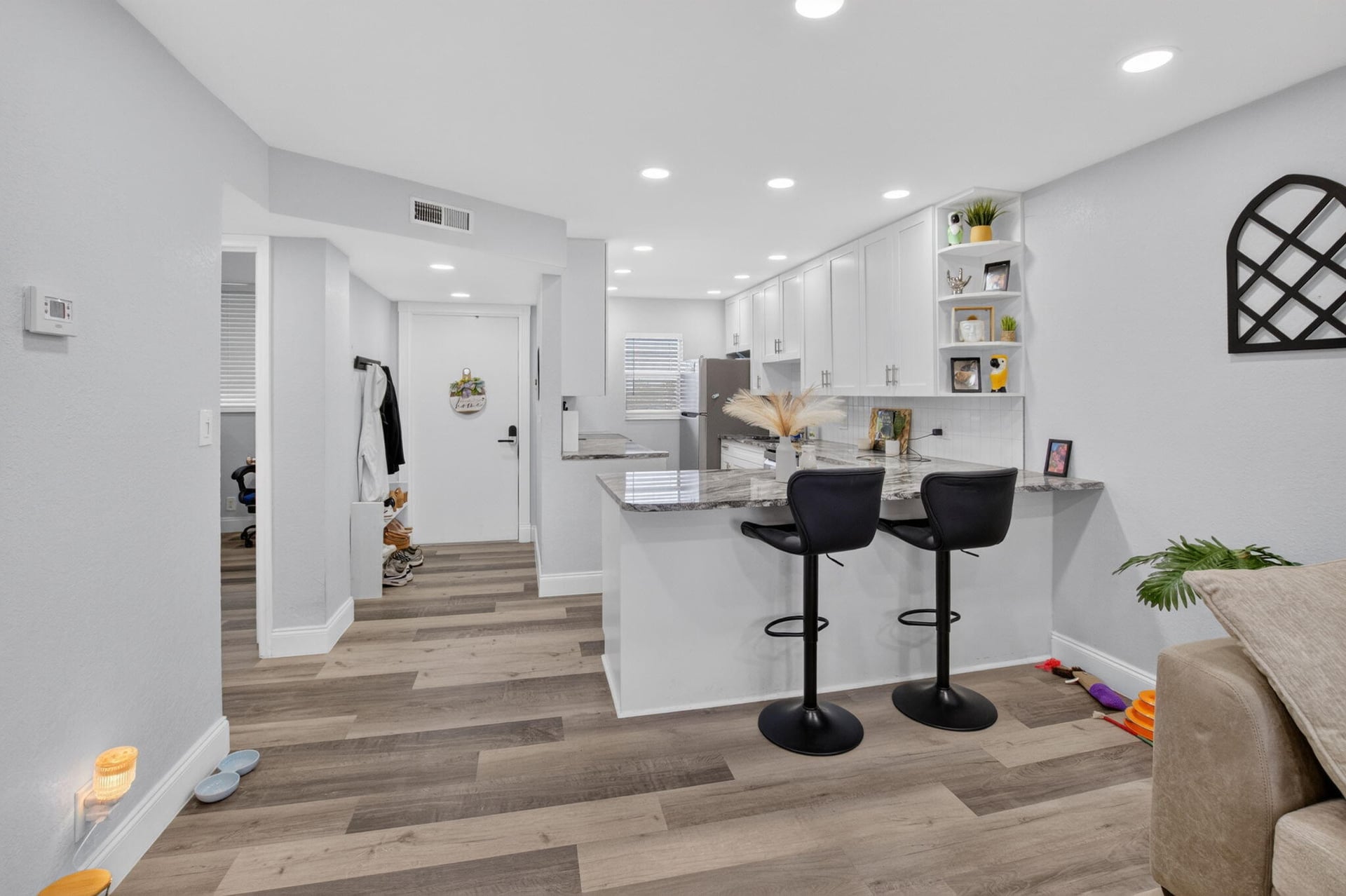 Unit 4030 photo 7