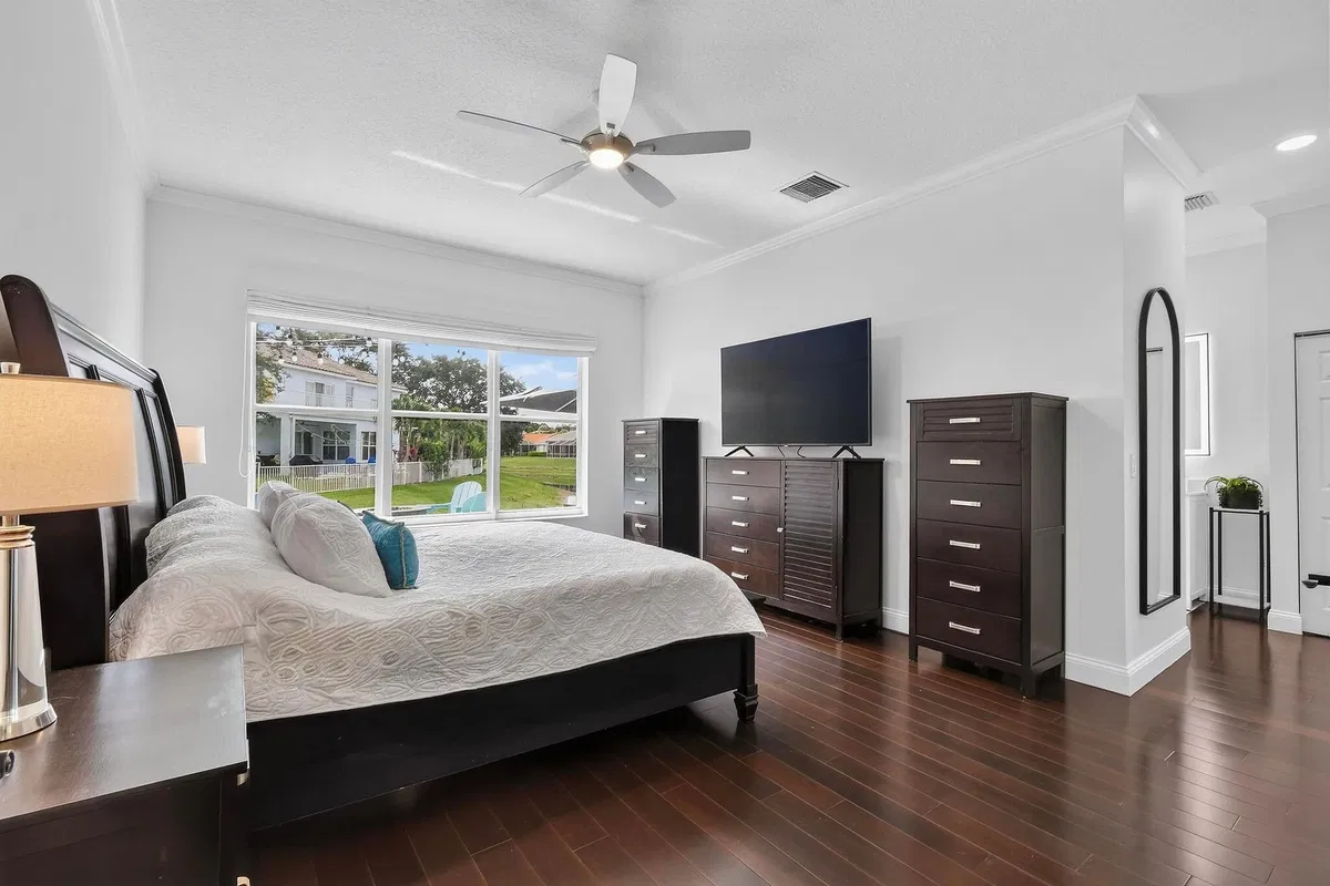 Residence photo 19