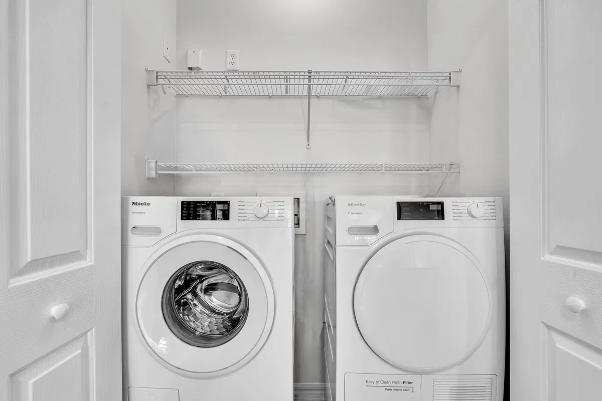 The Prado Unit 439 photo 10