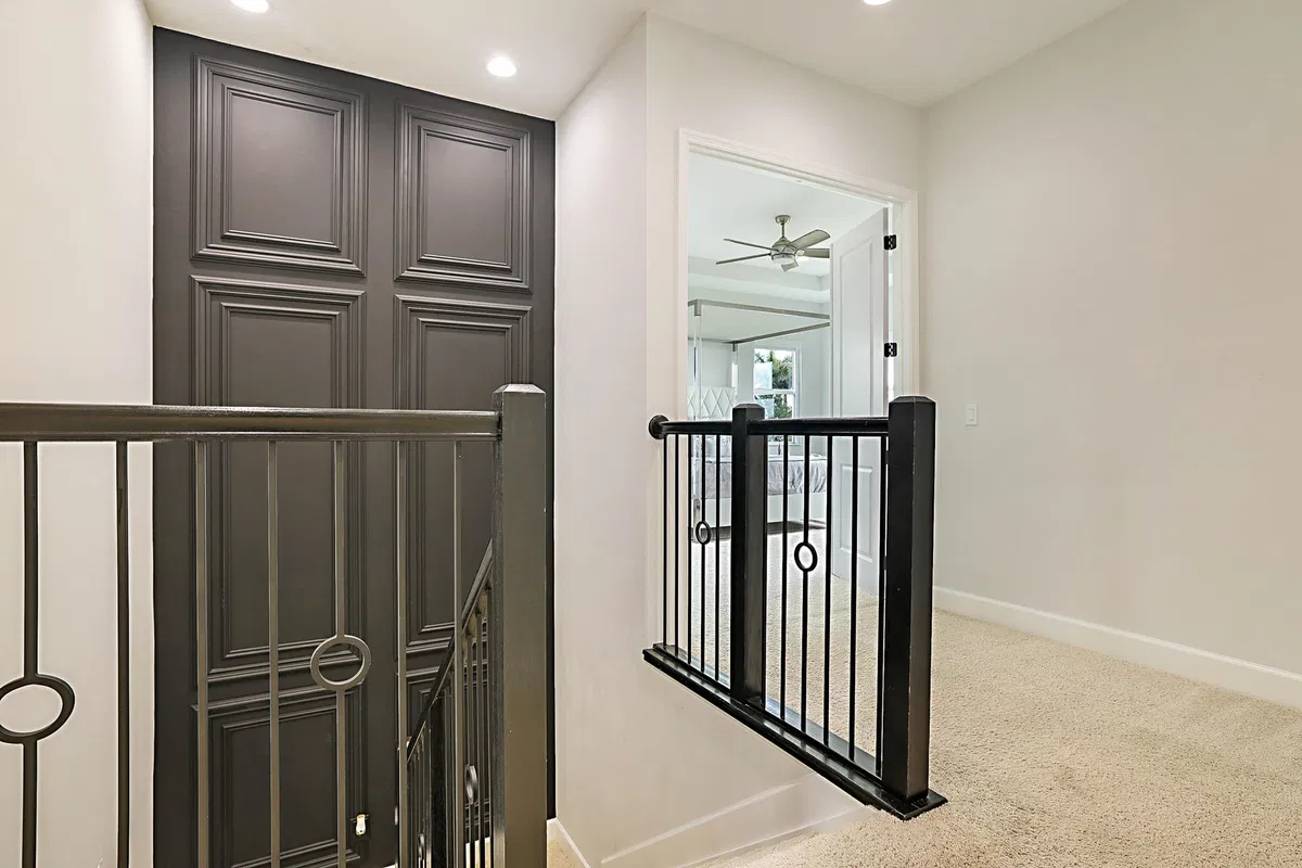 Residence photo 25