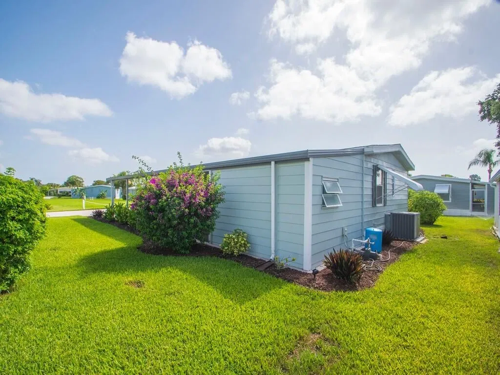 Residence photo 37