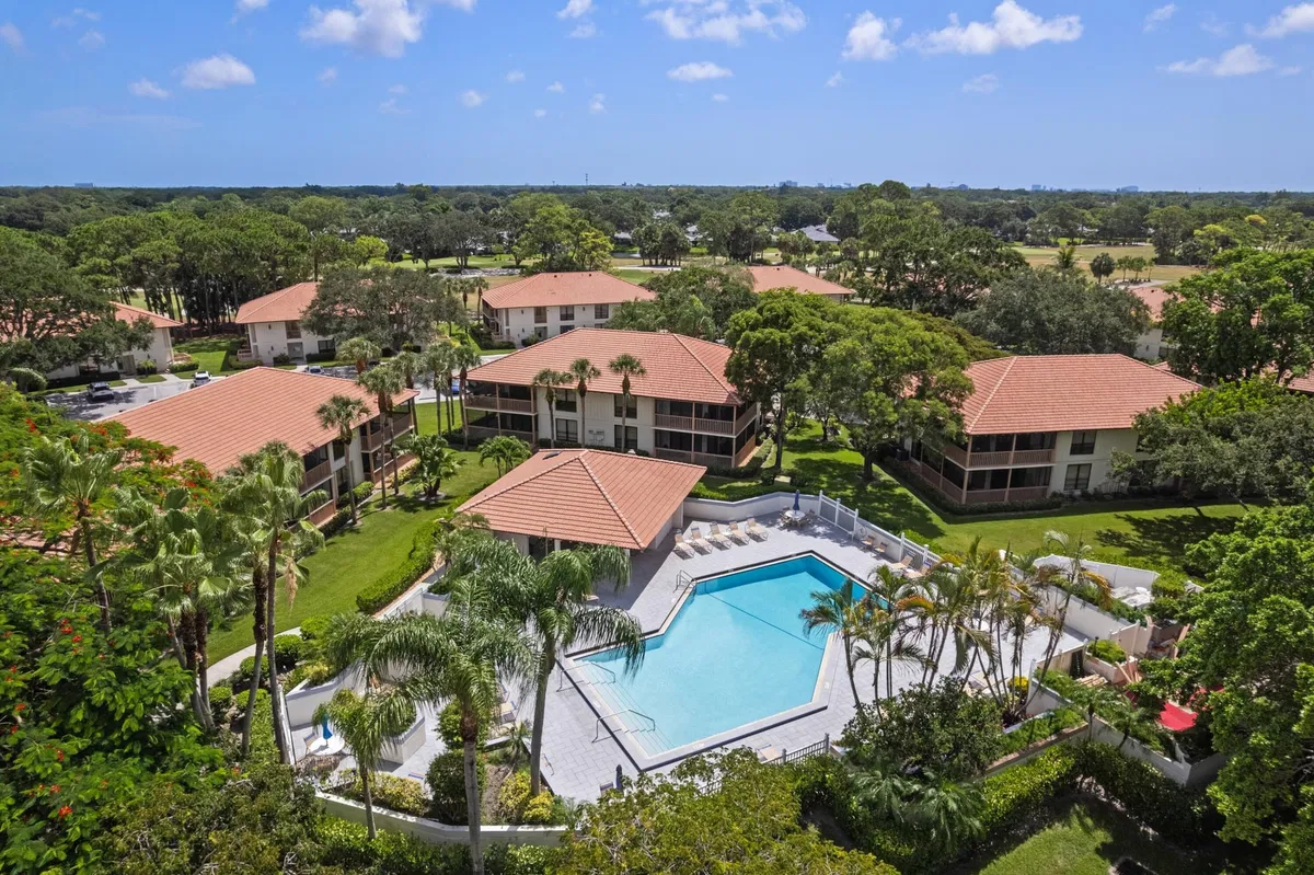 PGA National Palm Beach Gardens Residence photo 31