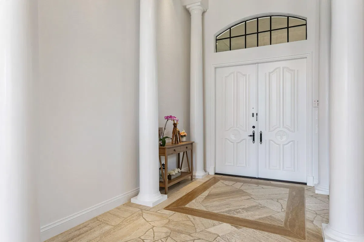  Residence photo 22