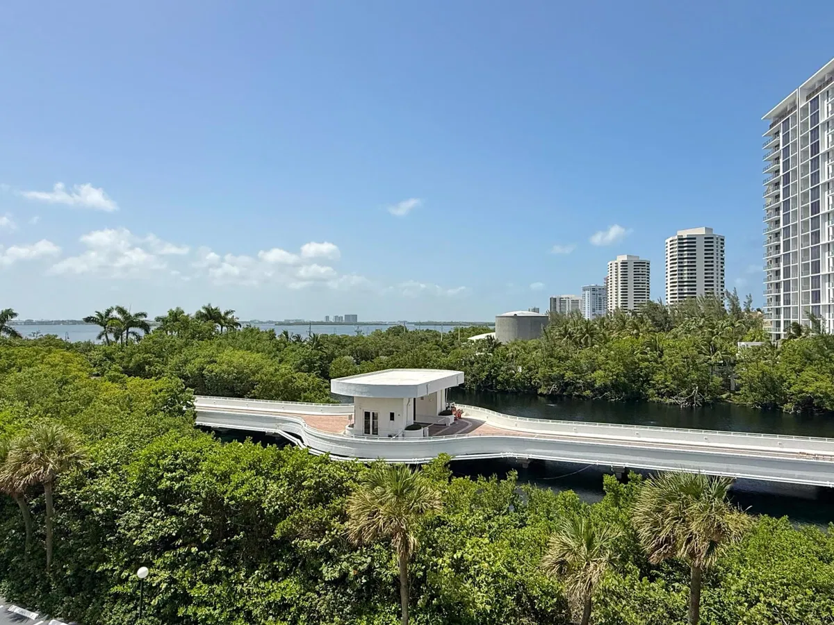 Singer Island Unit 2-406