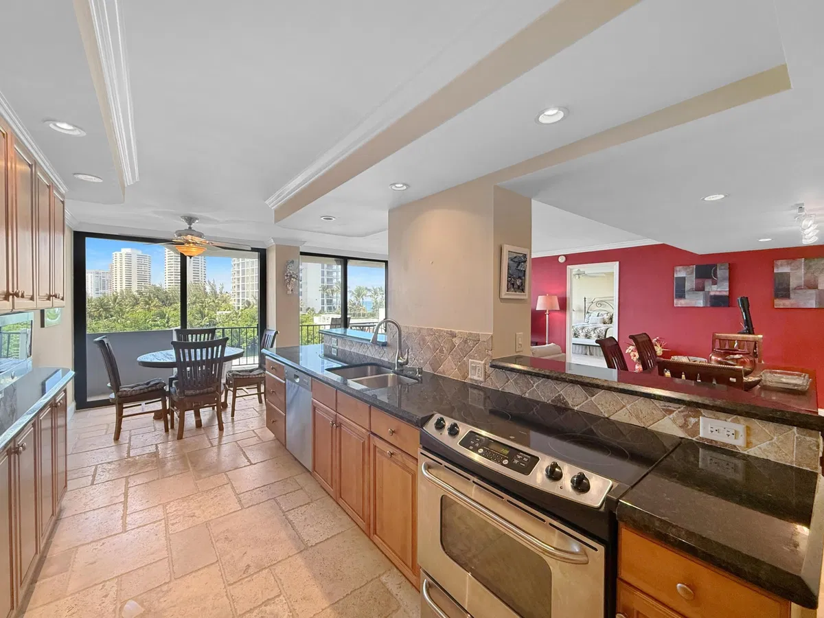 Singer Island Unit 2-406 photo 7