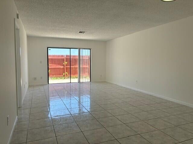 Residence photo 4