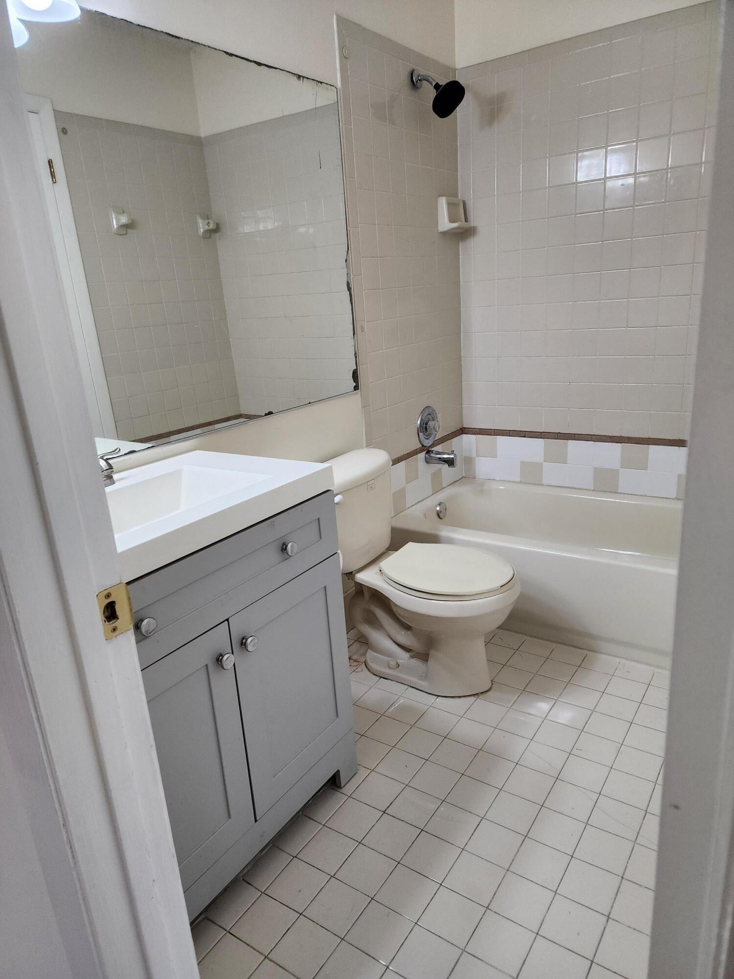 Residence photo 16