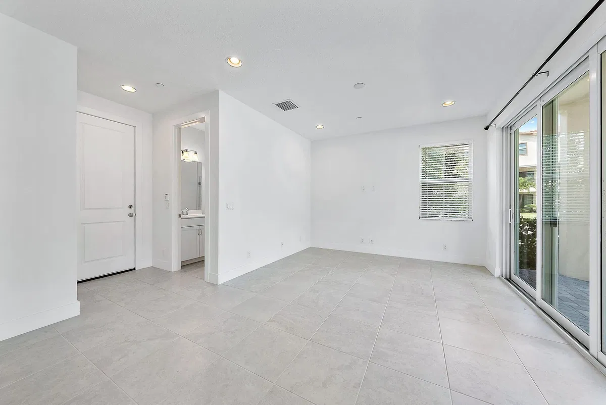 Alton Homes Palm Beach Gardens Residence photo 13