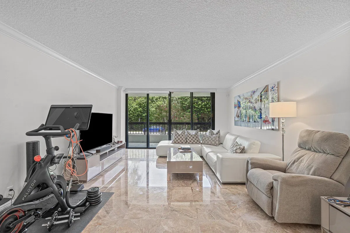 Boca Raton Unit 1040 photo 10