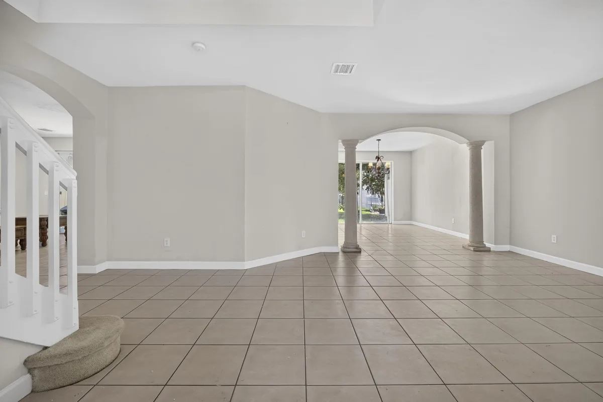 Residence photo 4