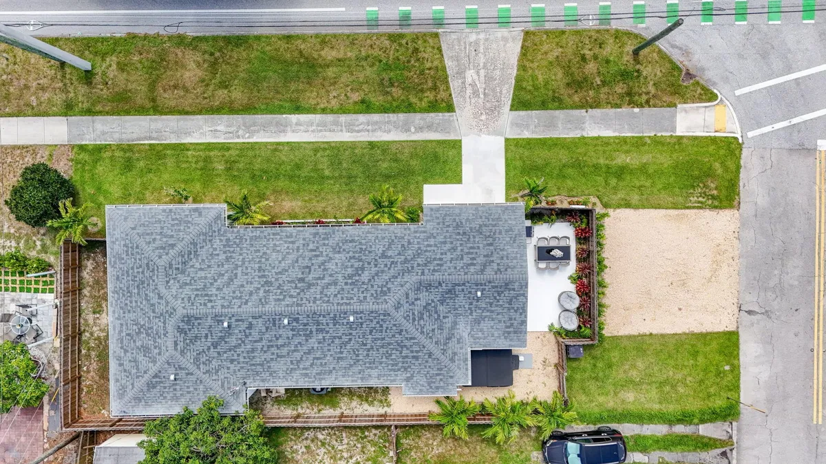 West Palm Beach Residence photo 10